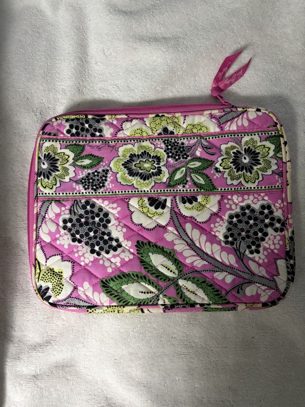Vera Bradley Priscilla Pink Tablet Sleeve Case iPad E-Reader Cover Padded Zip