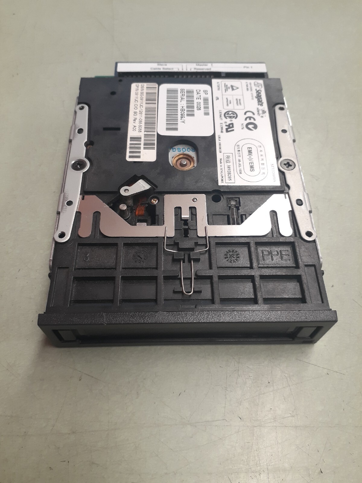 Seagate Hornet Travan STT320000A Tape Drive 091YJC 91YJC - Black Bezel
