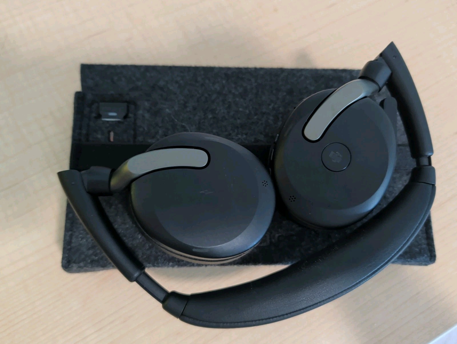 Jabra Evolve2 65 Flex Wireless Stereo Headset Bluetooth with USB C dongle