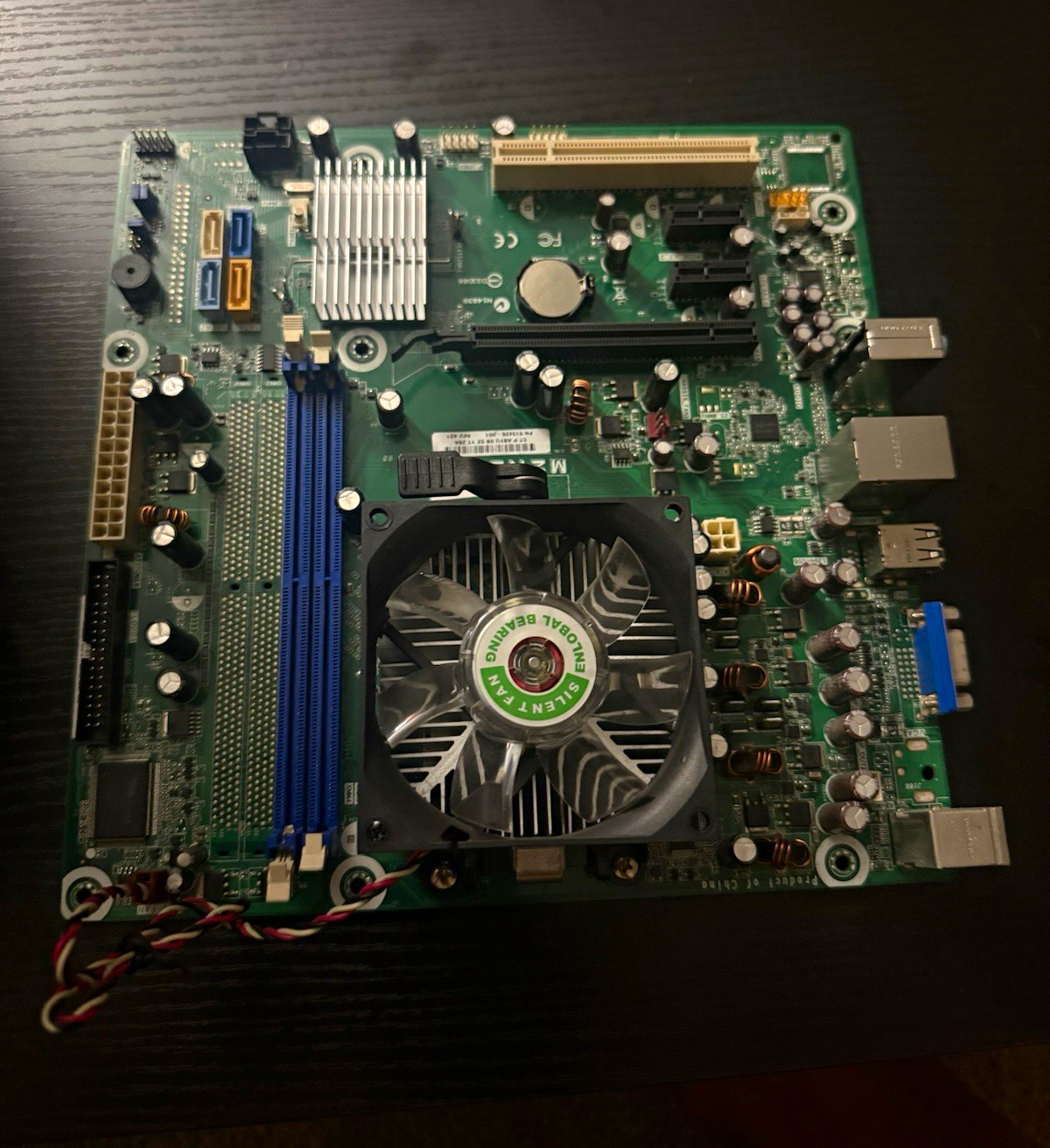 HP M2N68-LA MicroATX Motherboard + AMD Sempron 1.4GHz Socket AM2 DDR2