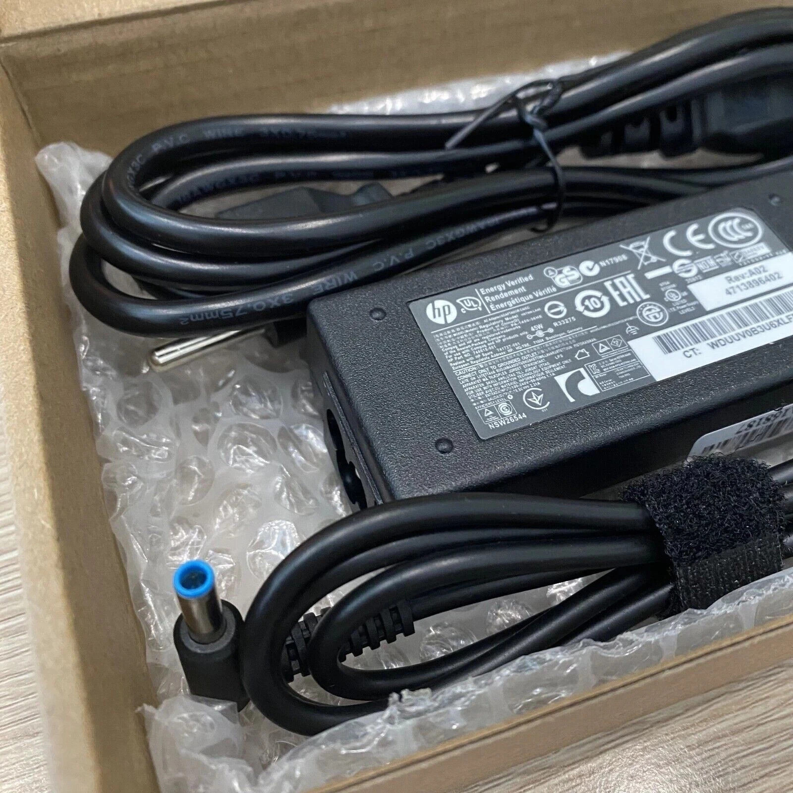 Genuine 45W HP Laptop Charger AC Power Adapter 741727-001 19.5V 2.31A Blue Tip