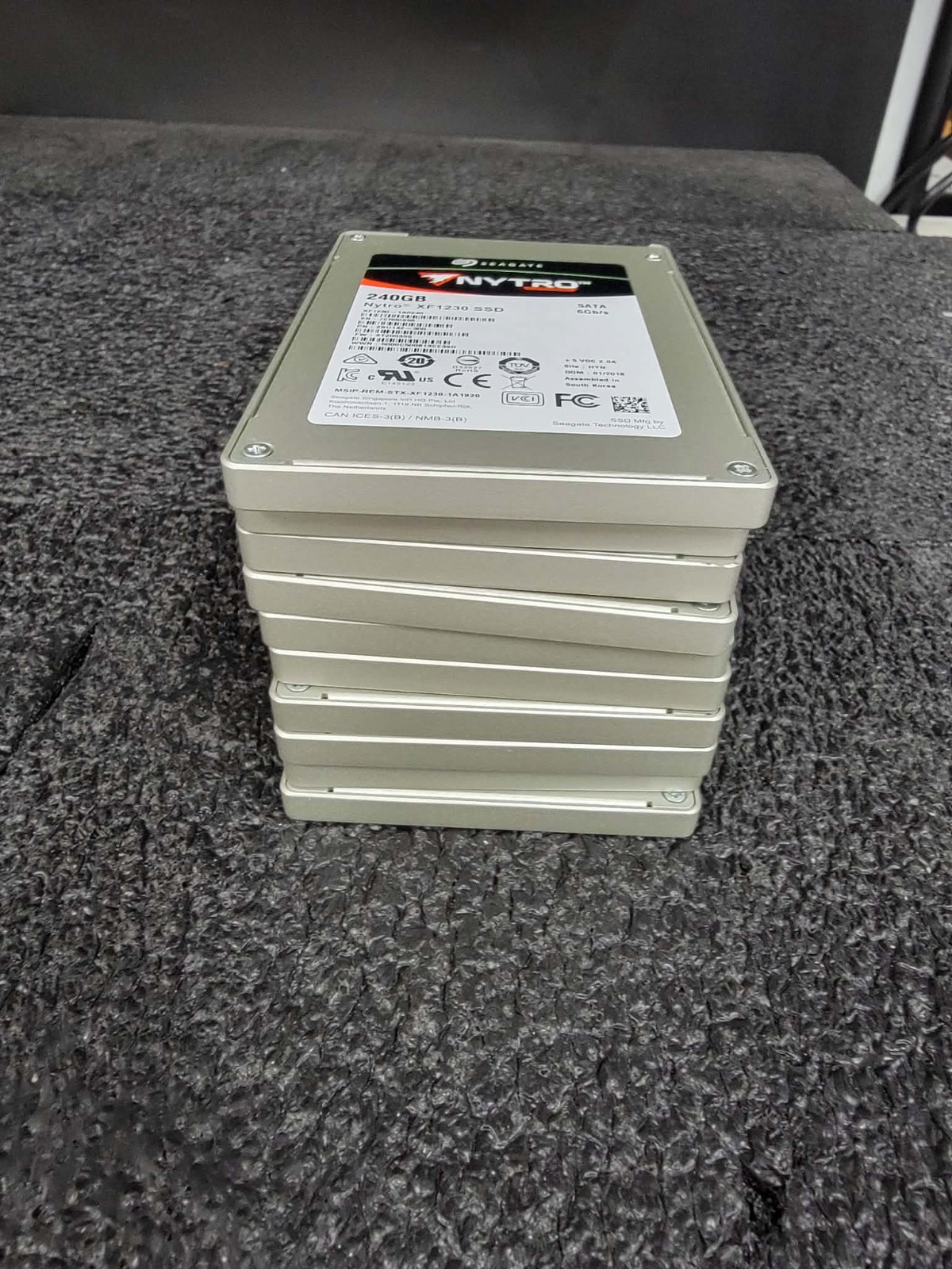 Lot 10 Seagate 2BU142-300 XF1230-1A0240 Nytro XF1230 240GB 6Gbps SATAIII 2.5"SSD
