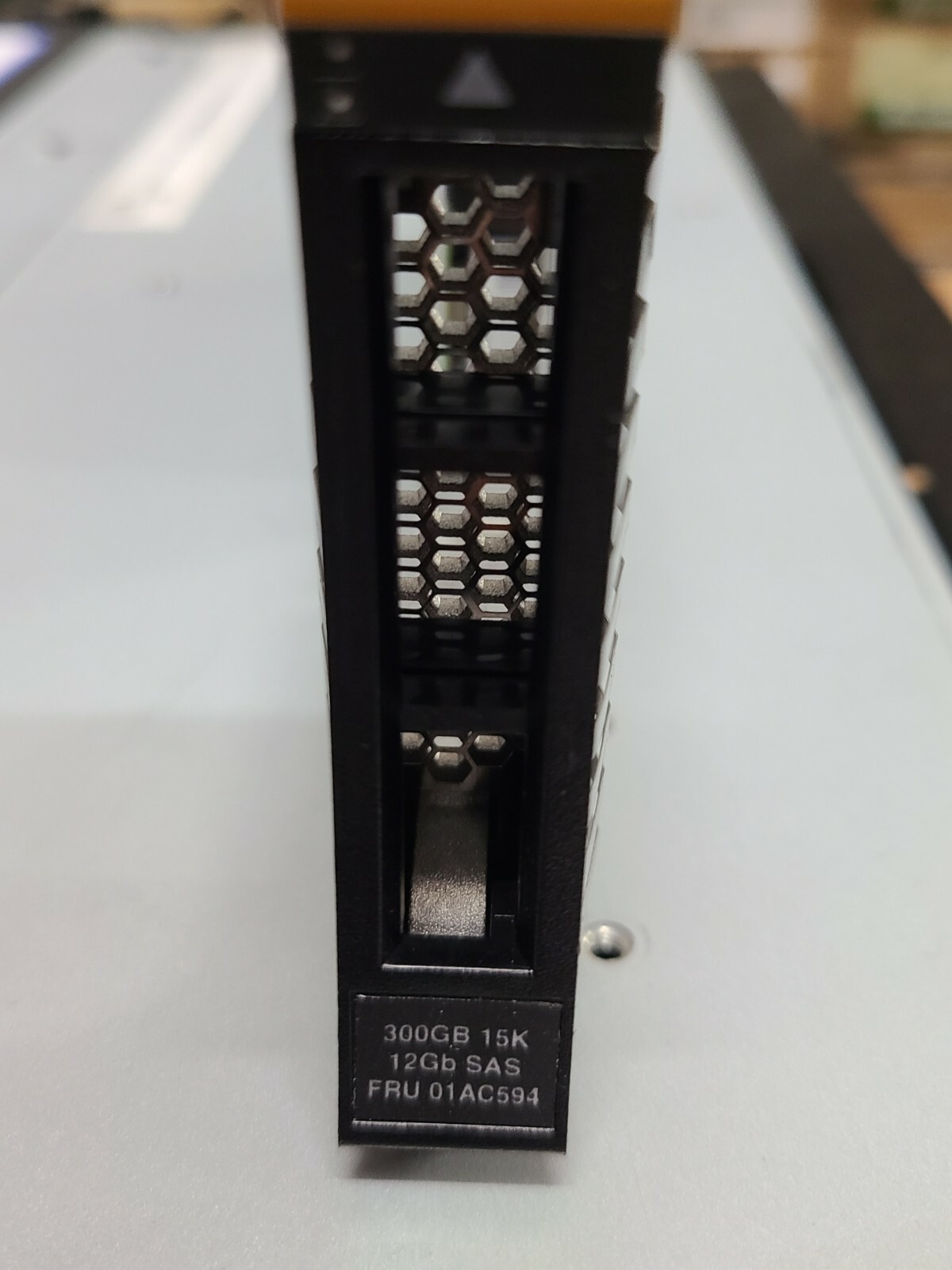 IBM 2078 AC57 01AC594 300GB 15K 2.5 Inch 12gb SAS Storwize 01EJ005 01EJ009 v5000