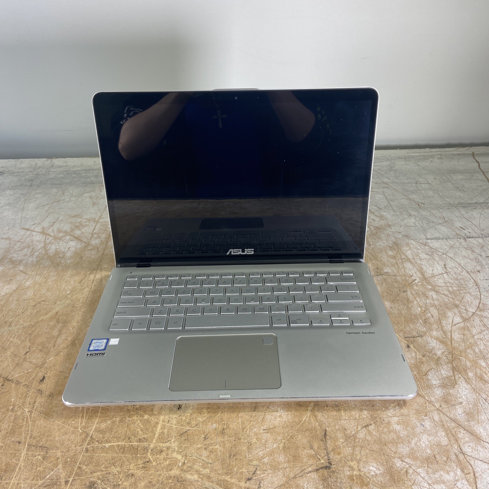 ASUS Q405UA-BI5T5 i5-8250U @ 1.60GHz, 8GB RAM, NO HDD/OS - (FOR PARTS)