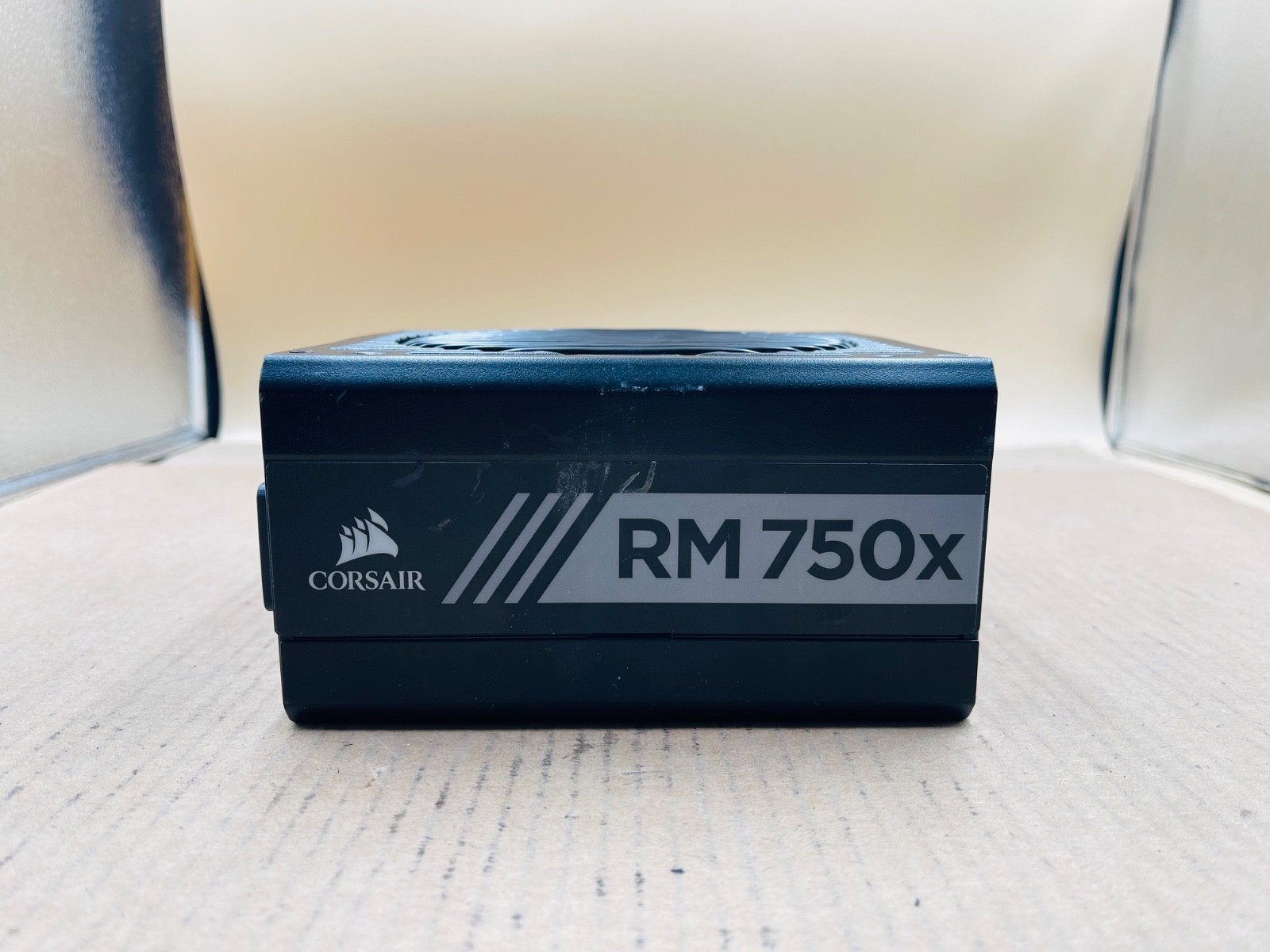 CORSAIR RM 750X Power Supply 80+ Gold 750W Fully Modular