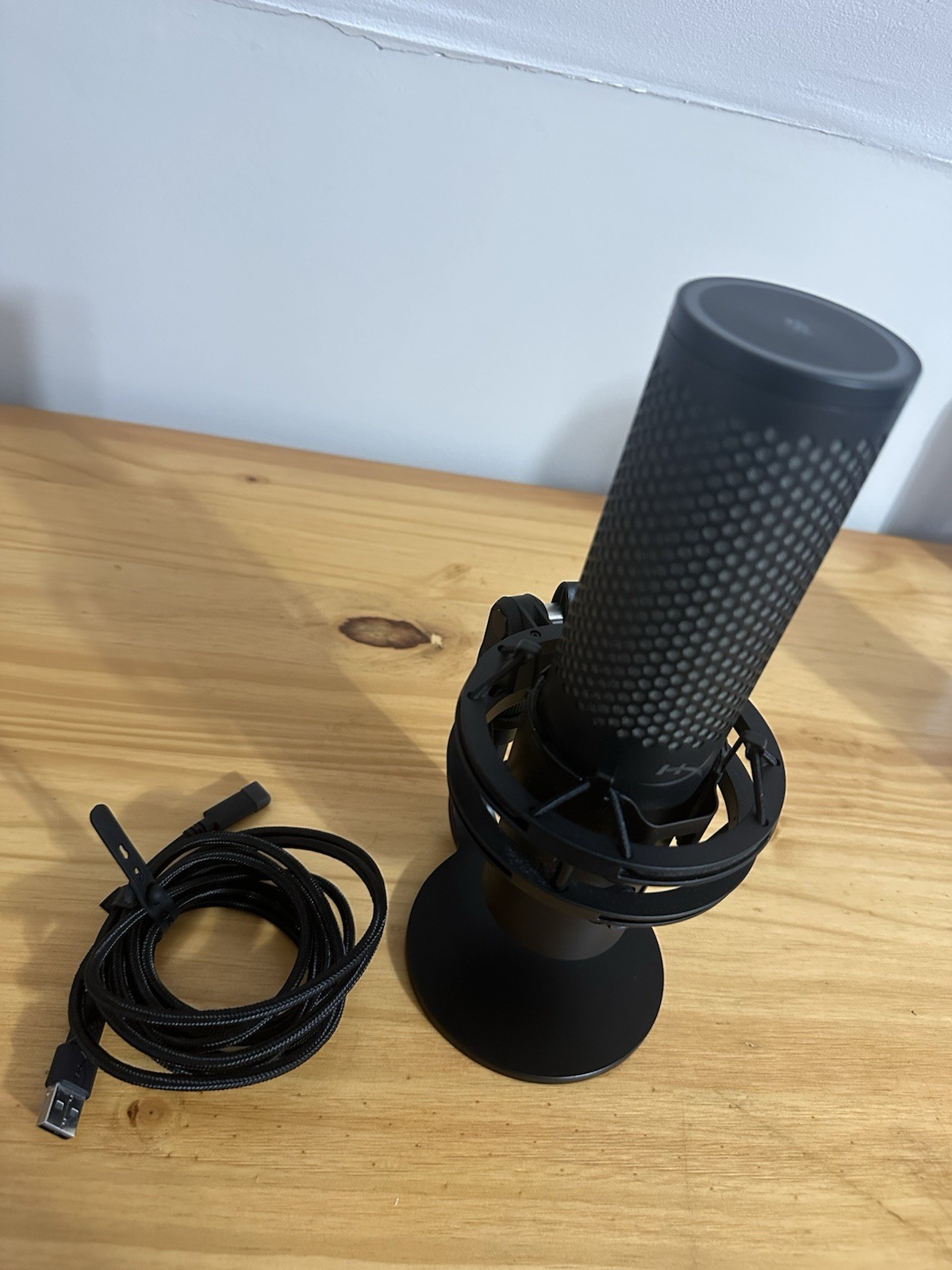 HyperX QuadCast 2 S USB Microphone with RBG lighting. PC, Mac, USB-C Black
