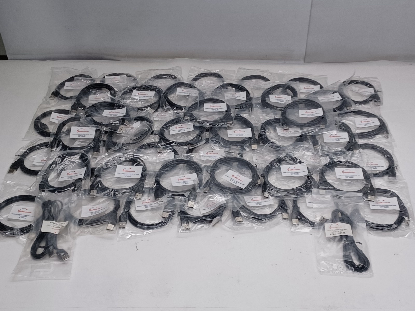 Lot of 51 USB 2.0 type A male to A male Cables, Black 6ft