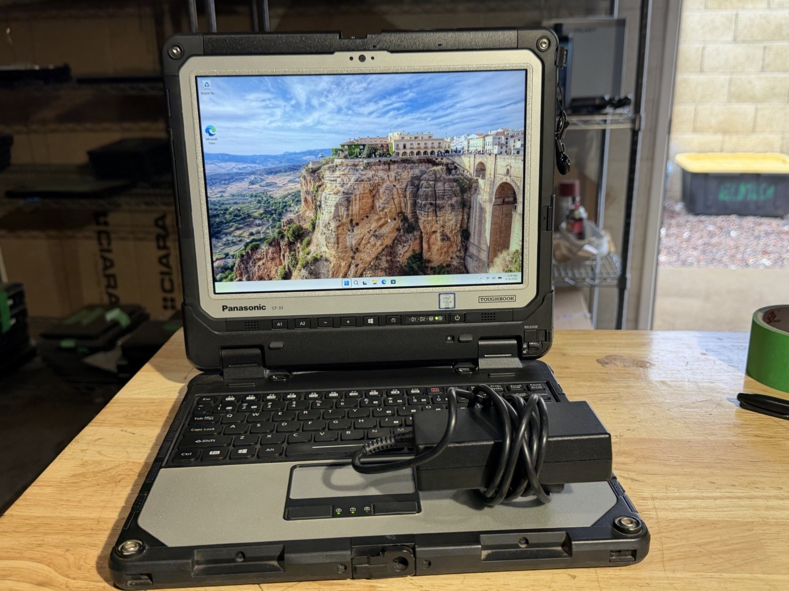 Panasonic ToughBook CF-33 i5-6300U 8GB Ram 256 SSD Win11 Pro. Touchscreen