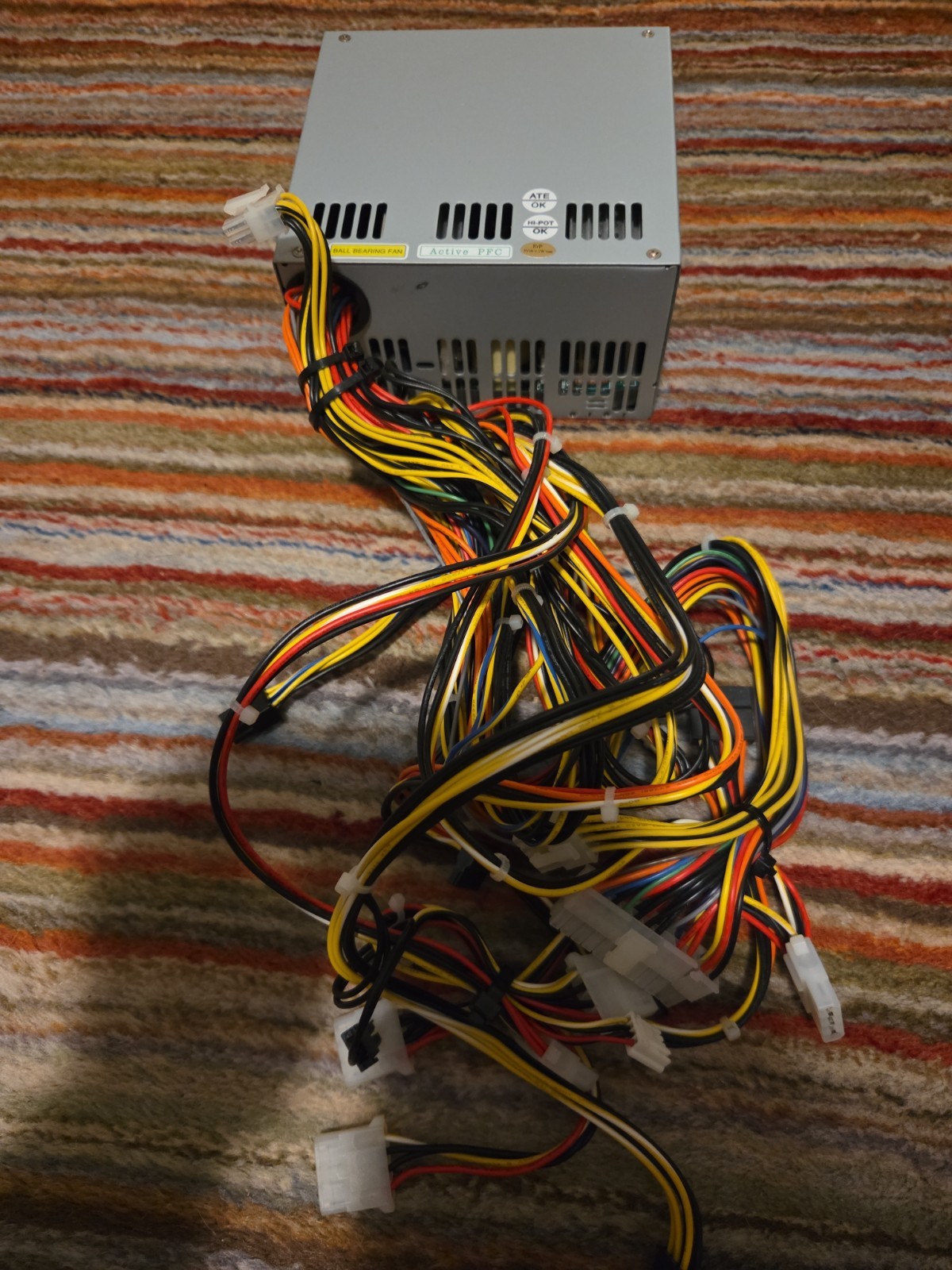 Sparkle Power SPI600A8BB ATX DC Power Supply, 100-240VAC Input, 600W Output