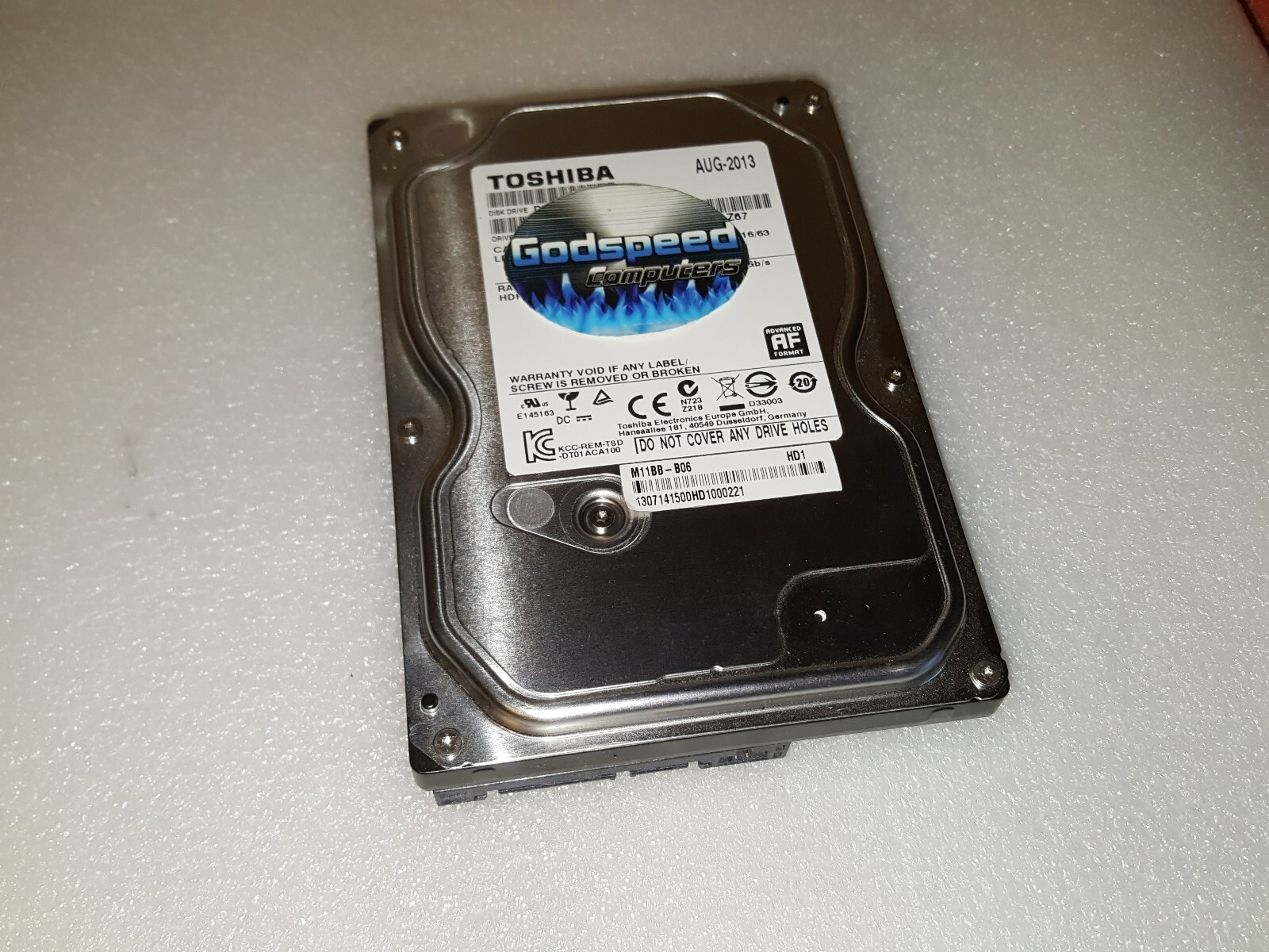 HP ENVY 700-074 - 1TB Hard Drive with Windows 8.1 Pro 64-Bit Installed