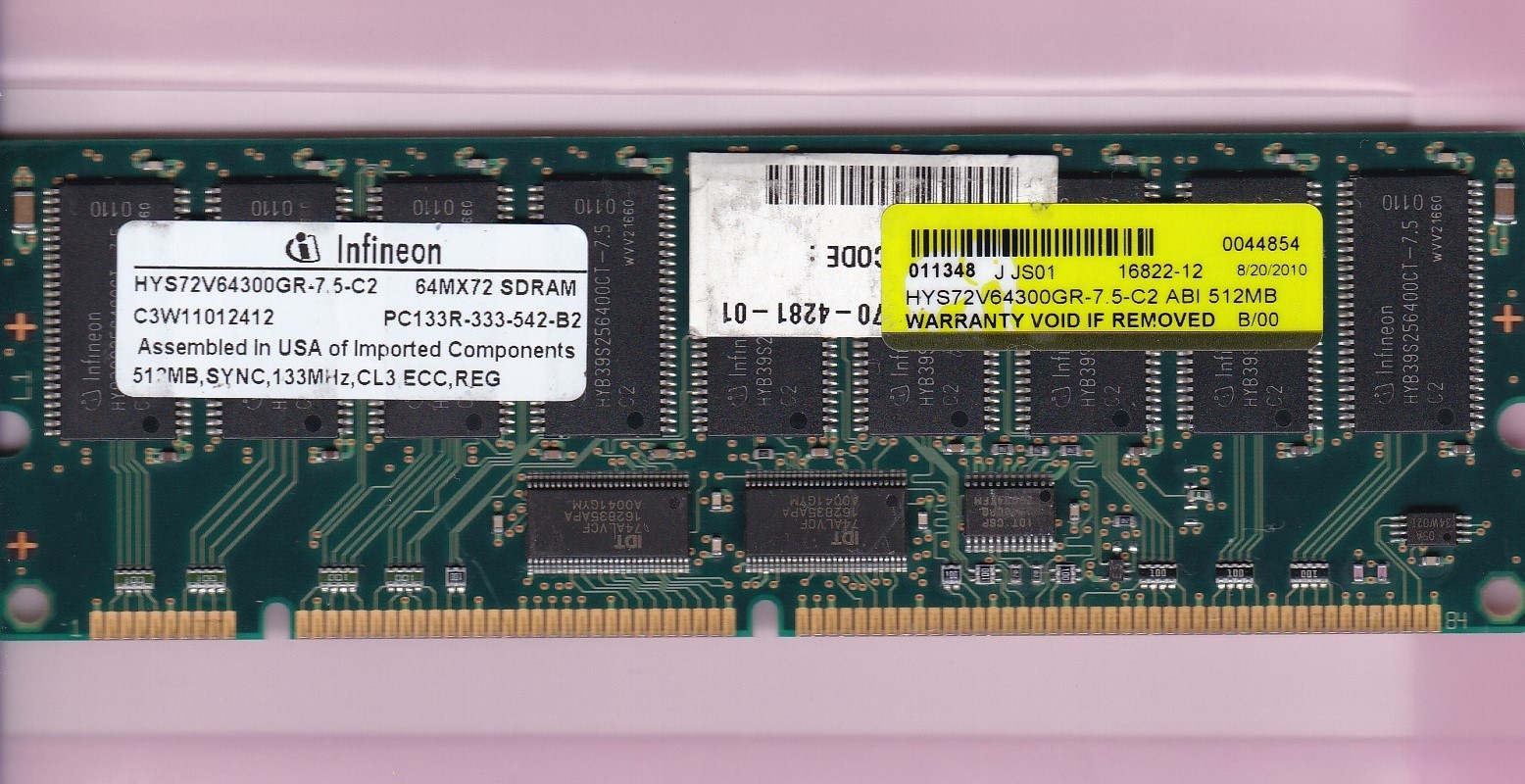 512MB PC133R INFINEON HYS72V64300GR-7.5-C2 PC-133R 3.3V ECC RDIMM SDRAM STICK