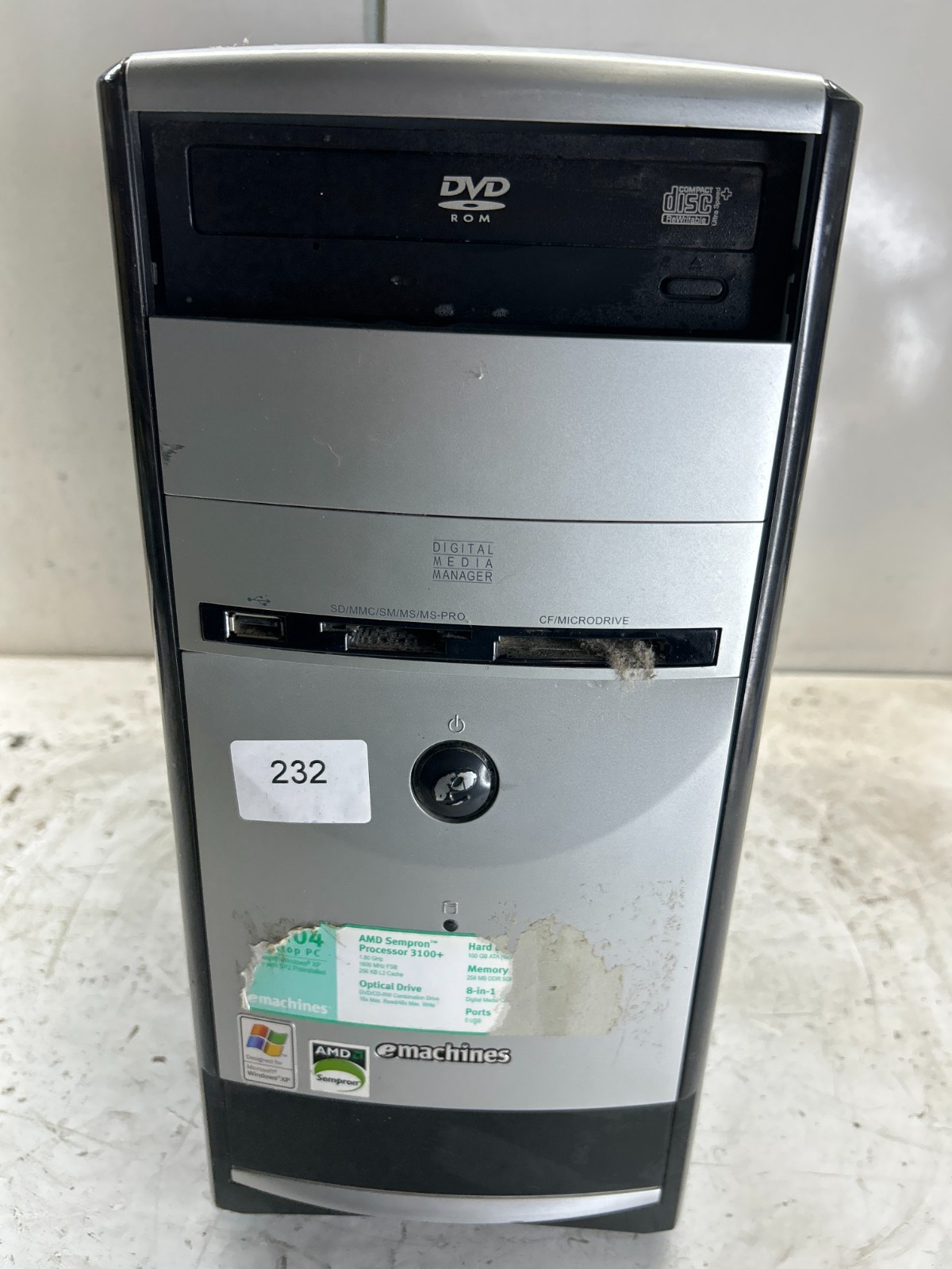 eMachines T3104 AMD Sempron 3100+ 1.80GHz 512MB NO HDD