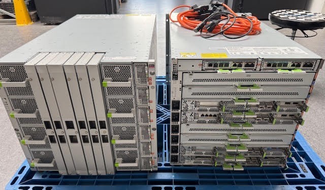 Oracle M8-8 Server
