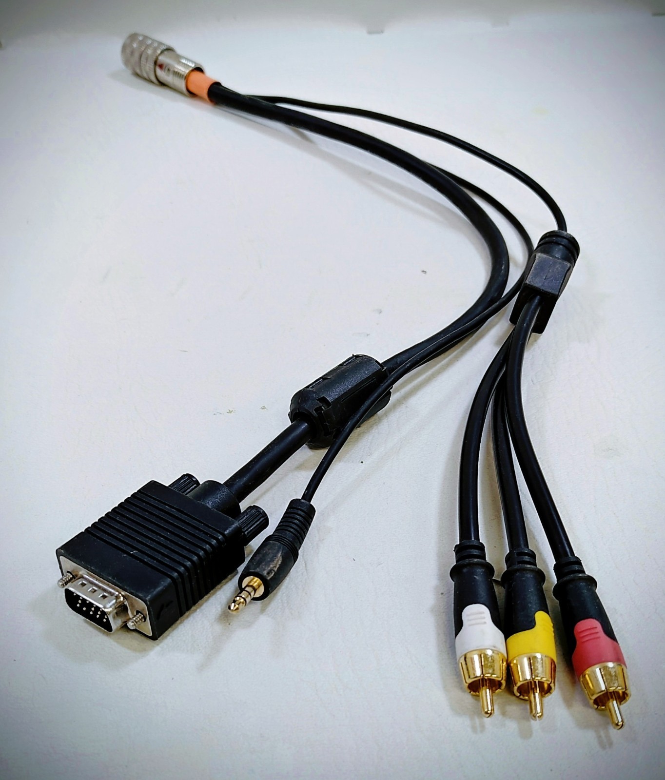 AUDIO FLYING LEAD 60018 1.5FT RAPIDRUN VGA (HD15) + 3.5MM + COMP VIDEO + STEREO