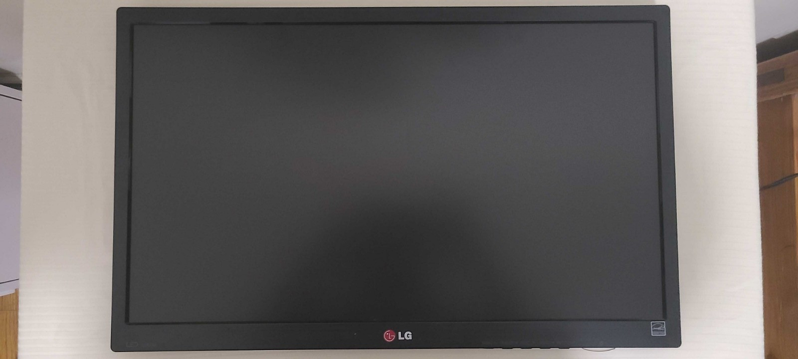 LG 22M34D-B 21.5" Full HD 1080p LED Monitor VGA DVI No Stand Tested Working