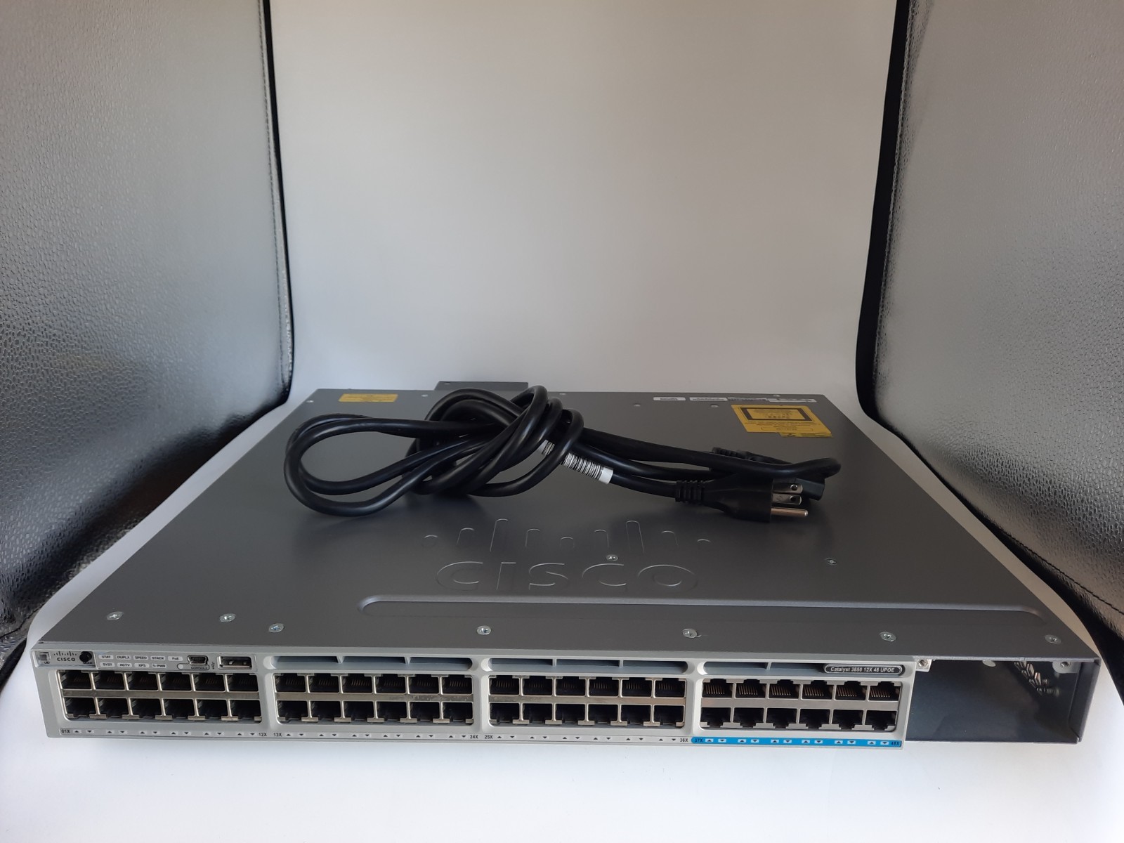 Cisco WS-C3850-12X48U-L Switch 48 Port WITH POWER SUPPLY &POWER CORD Refurbished