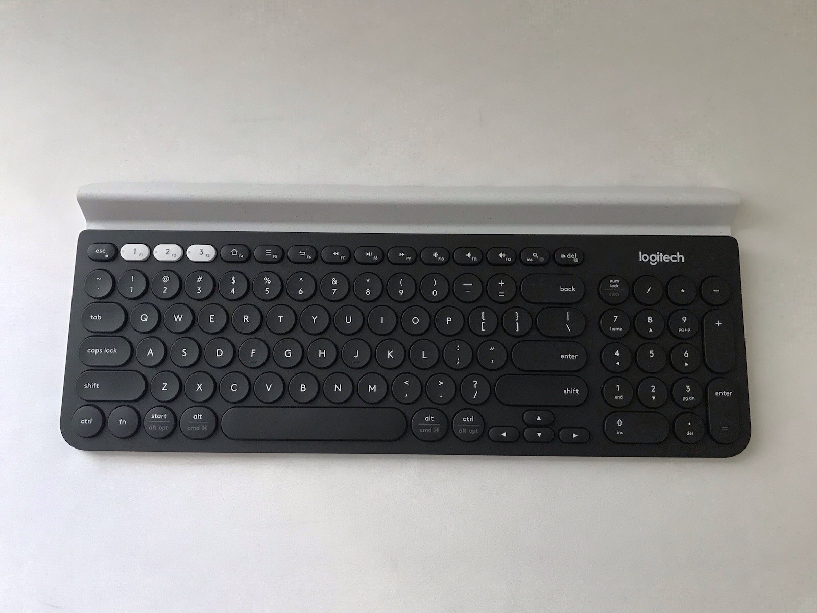 Logitech K780 Multi-Device Wireless Keyboard