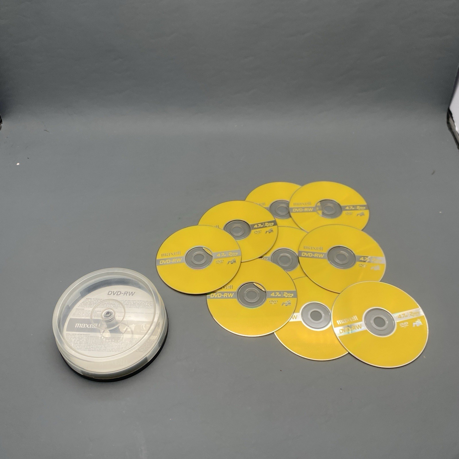 Lot of 9 Maxell DVD-RW Re-Writable Discs 4.7GB 2Hrs 1X-2X Speed with Case