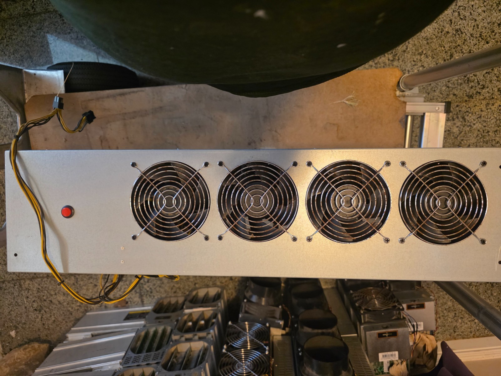 8-GPU Riserless Mining Rig Case with 4 fan Case only.