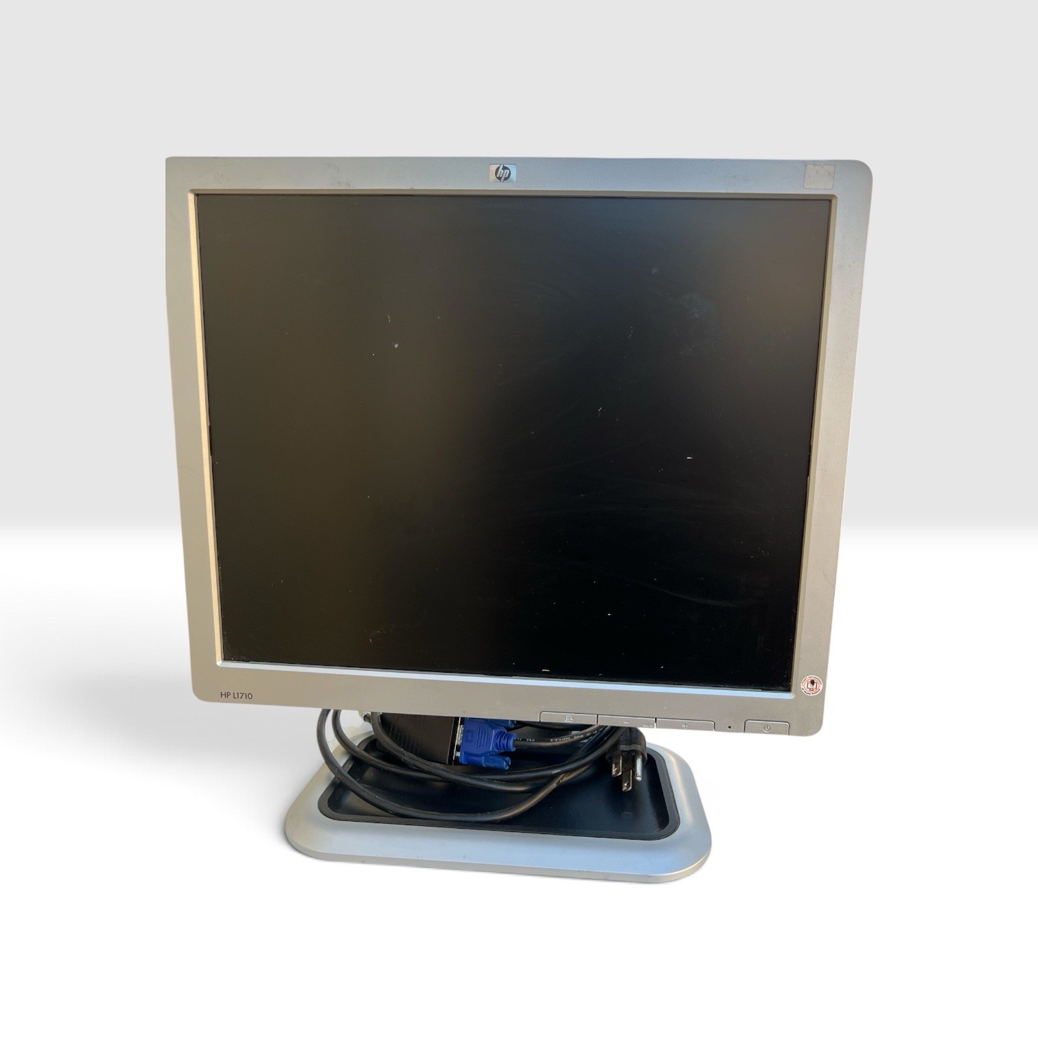 HP L1710 17-inch Monitor With Cord And Cable