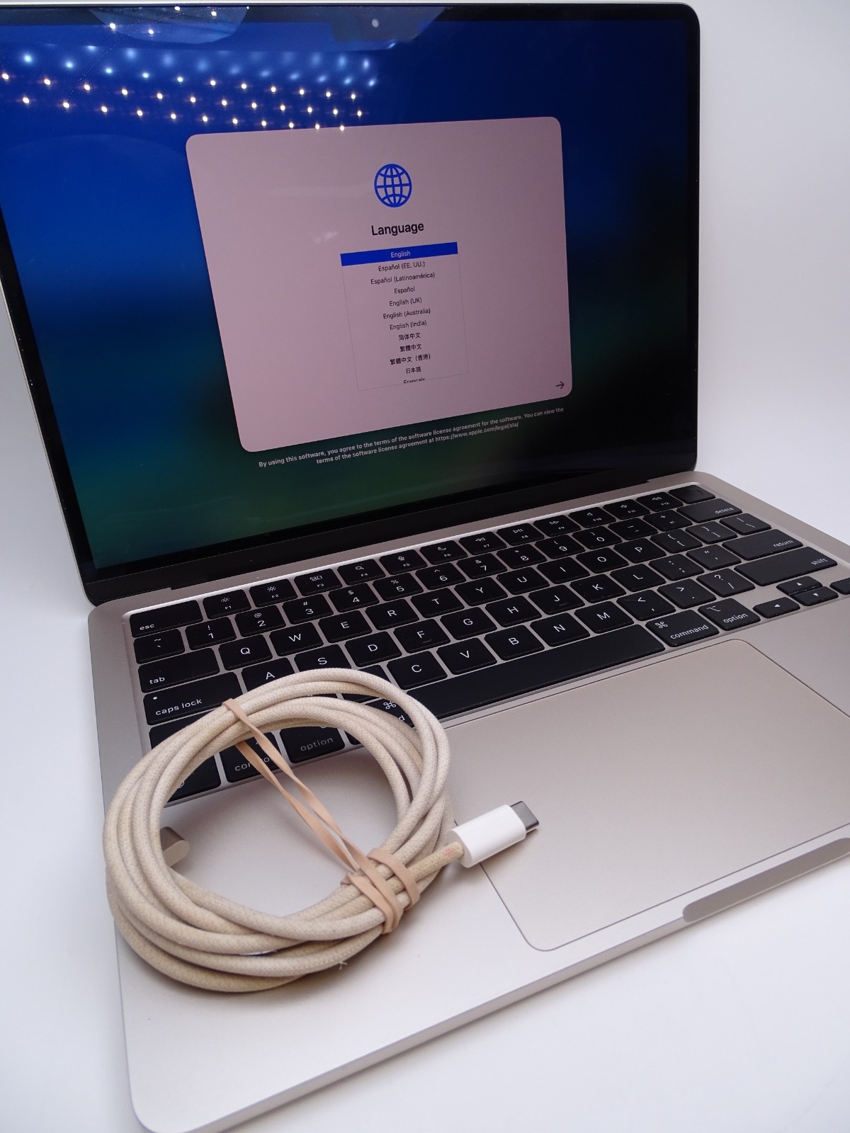 2024 Apple Mac Book Air 13" M3 8GB Ram 56GB SSD A3113 (18757-Closet)