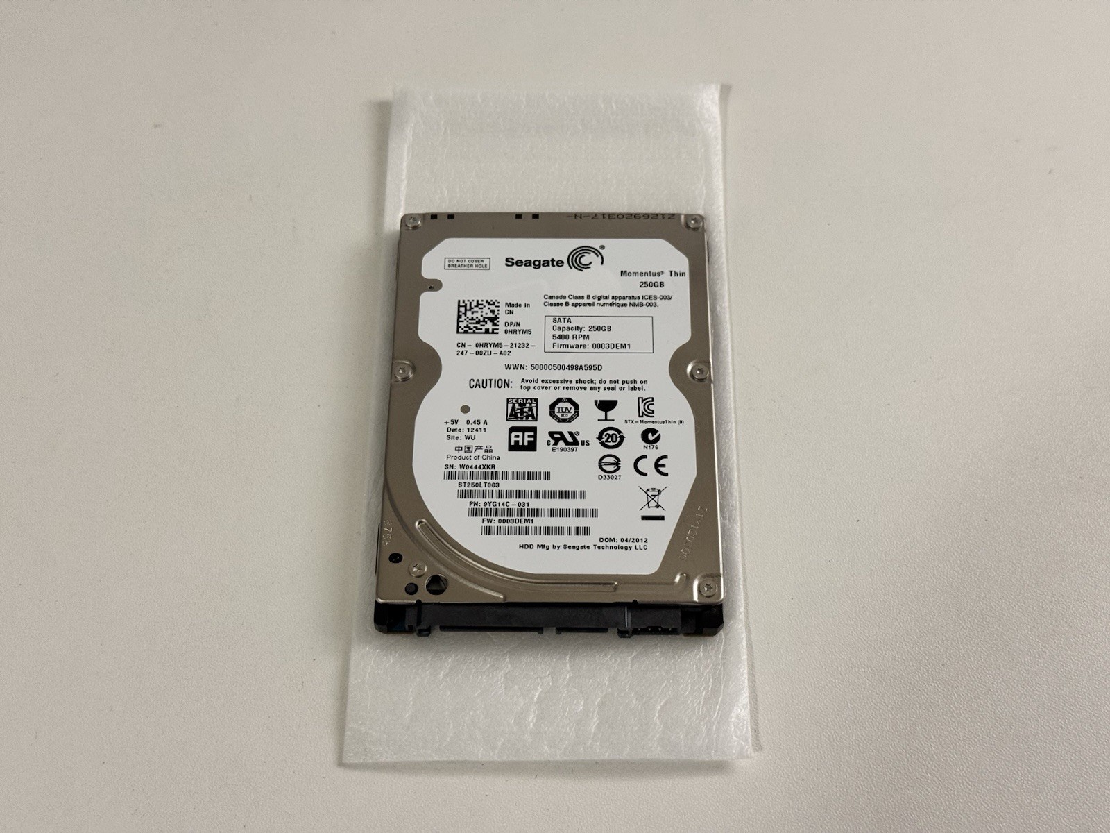 Seagate Momentus Thin 250GB SATA HDD (ST250LT003-9YG14C) - TESTED GOOD