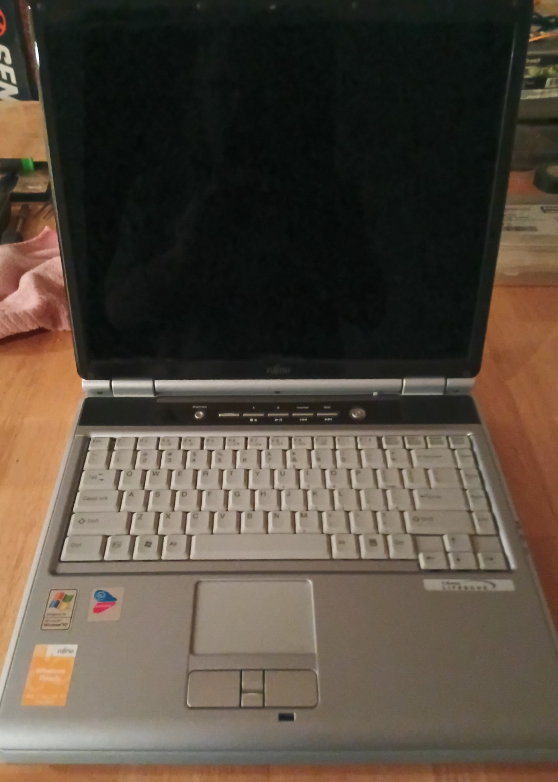 Fujitsu Lifebook C - Series *Working* Battery Working. PLEASE READ