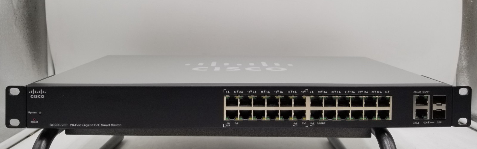 Cisco SG200-26P  26 Port Gigabit POE Managed Smart Switch