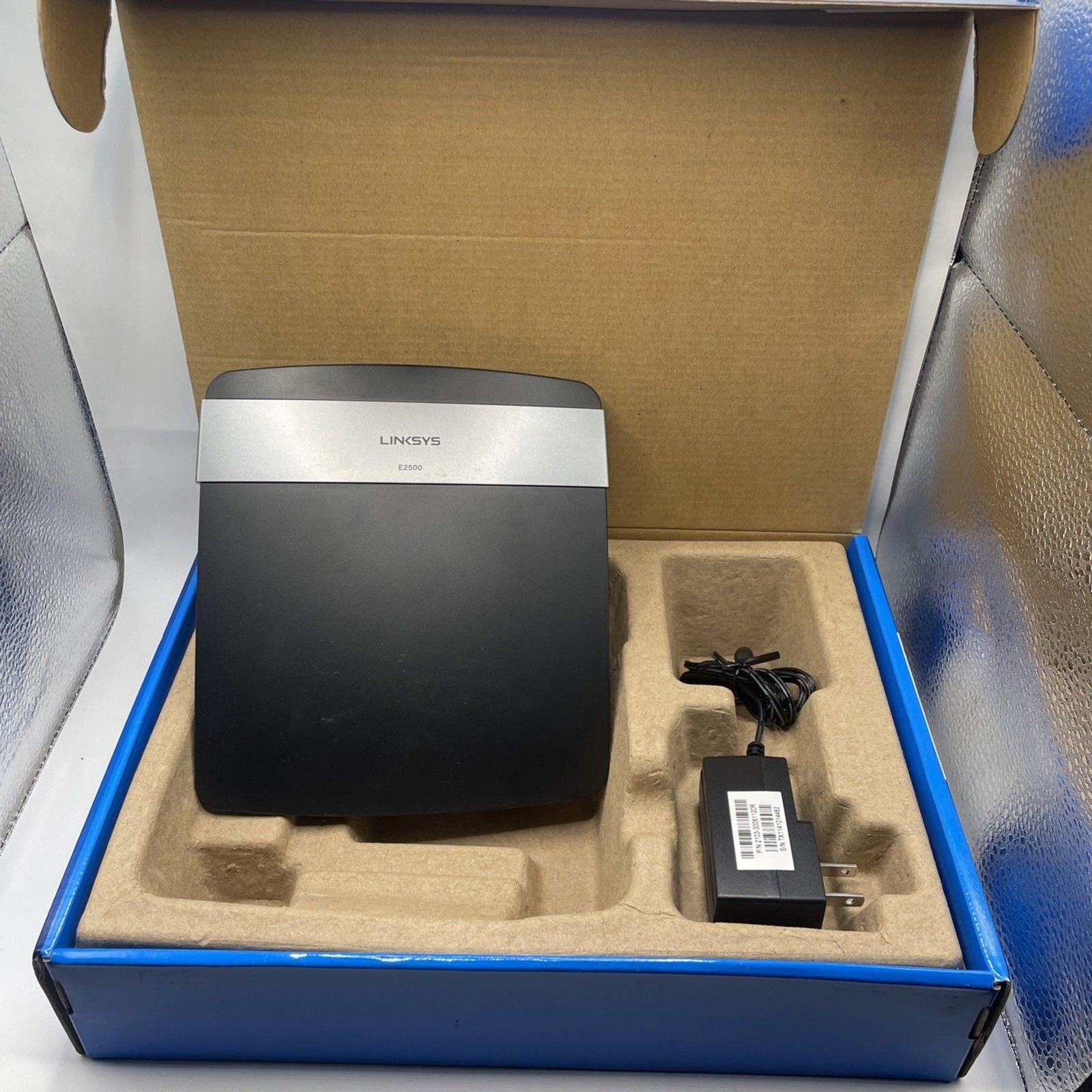 LINKSYS N600 E2500 Dual-Band Wi-Fi Router Wireless Internet NEW Sealed