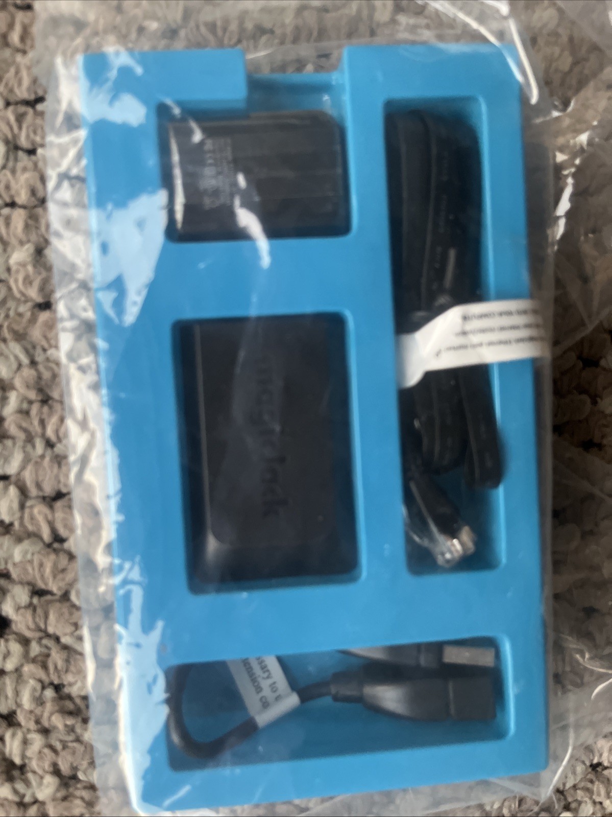 MagicJack Home VOIP Adapter Unlimited US & Canada 12 Months Free Service