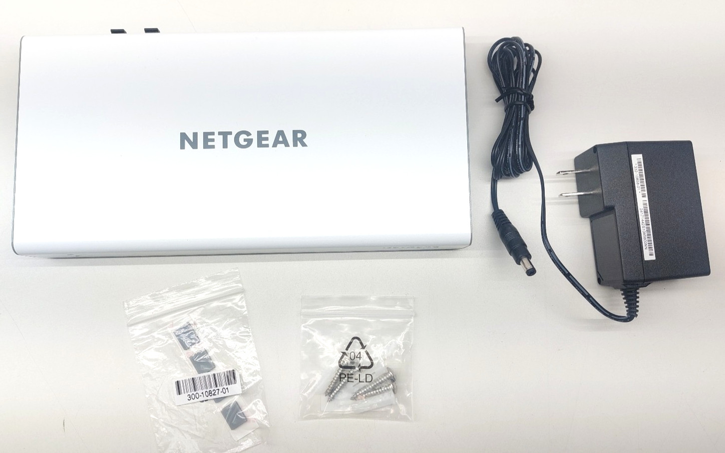 Netgear VIZN GC110 App Managed Smart Cloud Switch 8-Port Gigabit w/ 2SFP Ports