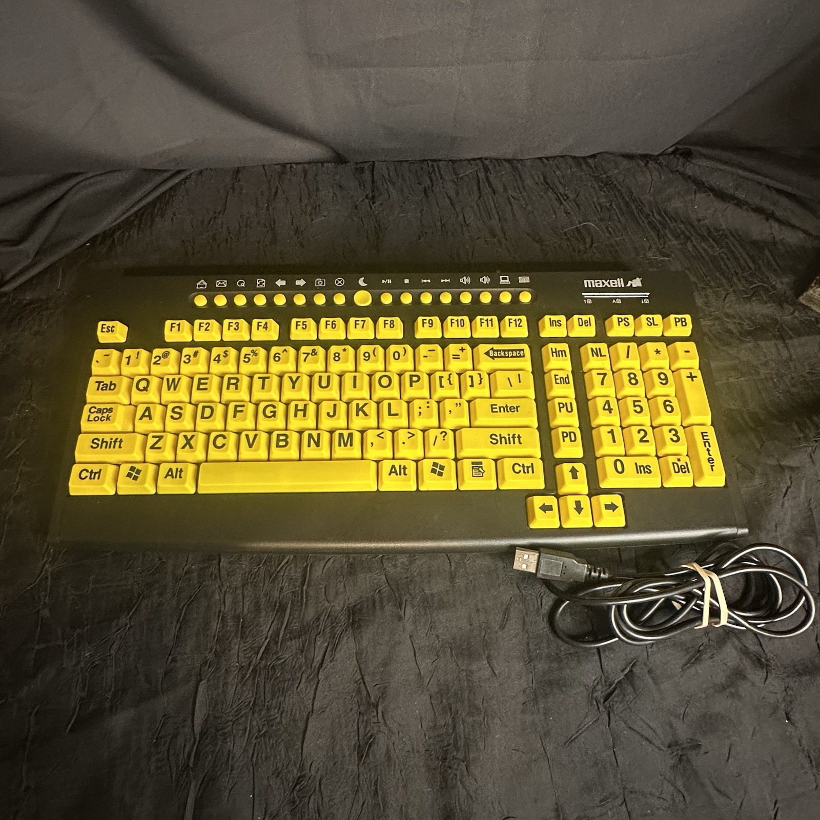 Maxell Large Print Keyboard Zoom Text Wired TESTED & WORKS