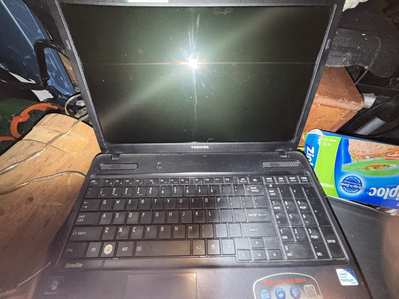Toshiba Satellite 15.6" Intel Pentium 4GB RAM 250GB HDD Windows 7 Black