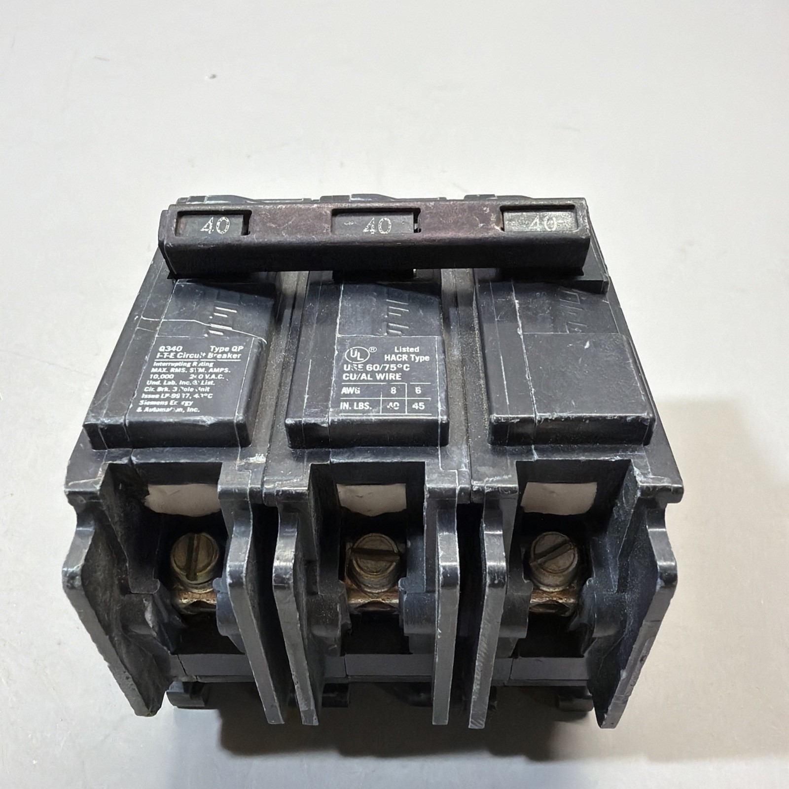 I-T-E CIRCUIT BREAKER CO. EQ-P320 CIRCUIT BREAKER 3 POLE 20 AMP (4CB1)