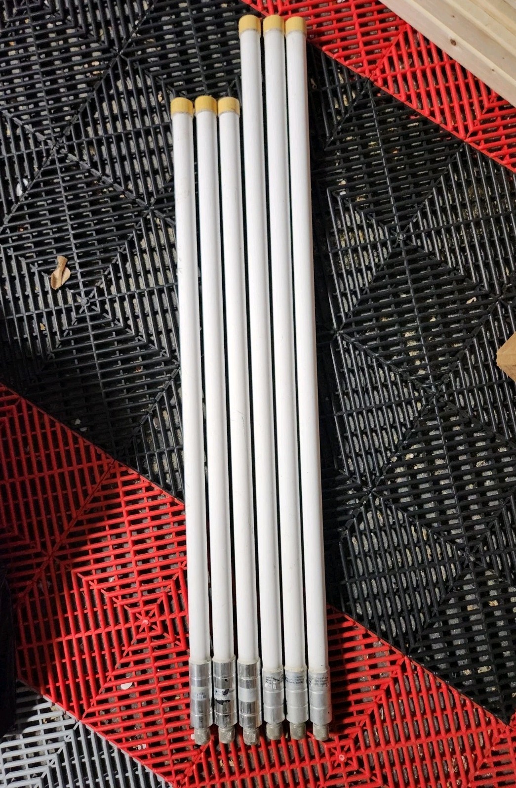 LoRa FiberGlass Antenna 902-930Mhz 5.8 DBI (3X) + 900-930Mhz 8.0 DBI  (3X)