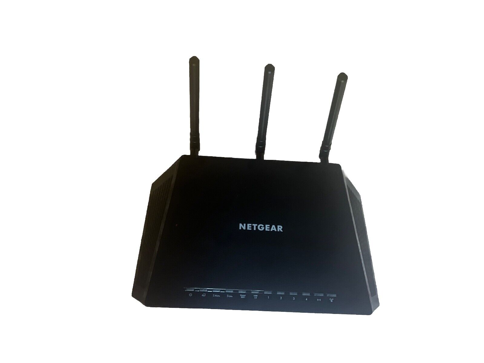 NETGEAR R7600 Nighthawk AC1750 Smart WiFi Router - R6700-100NAS