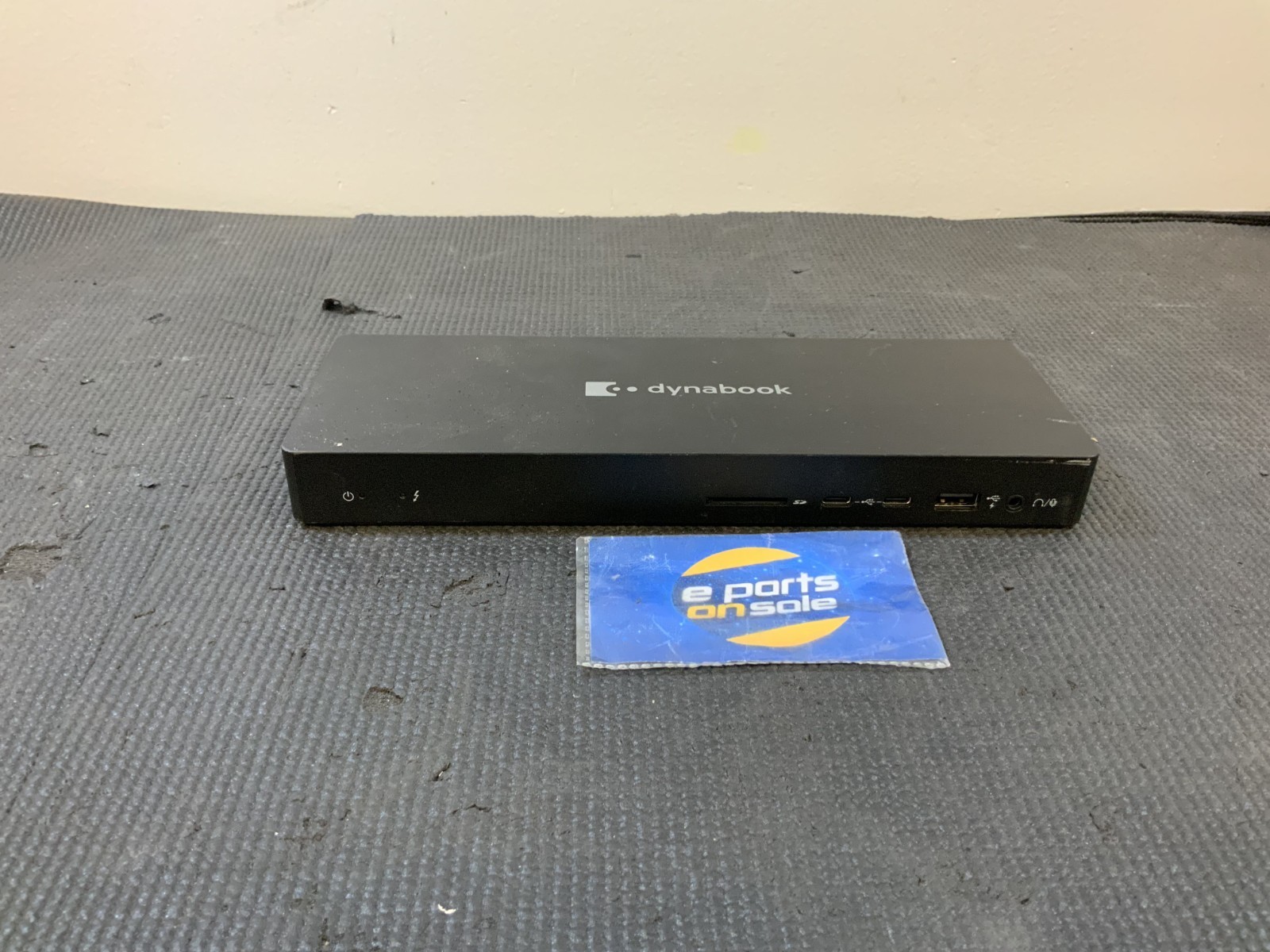 Dynabook PS0120UA1PRP Thunderbolt 4 Docking Station RB V4E