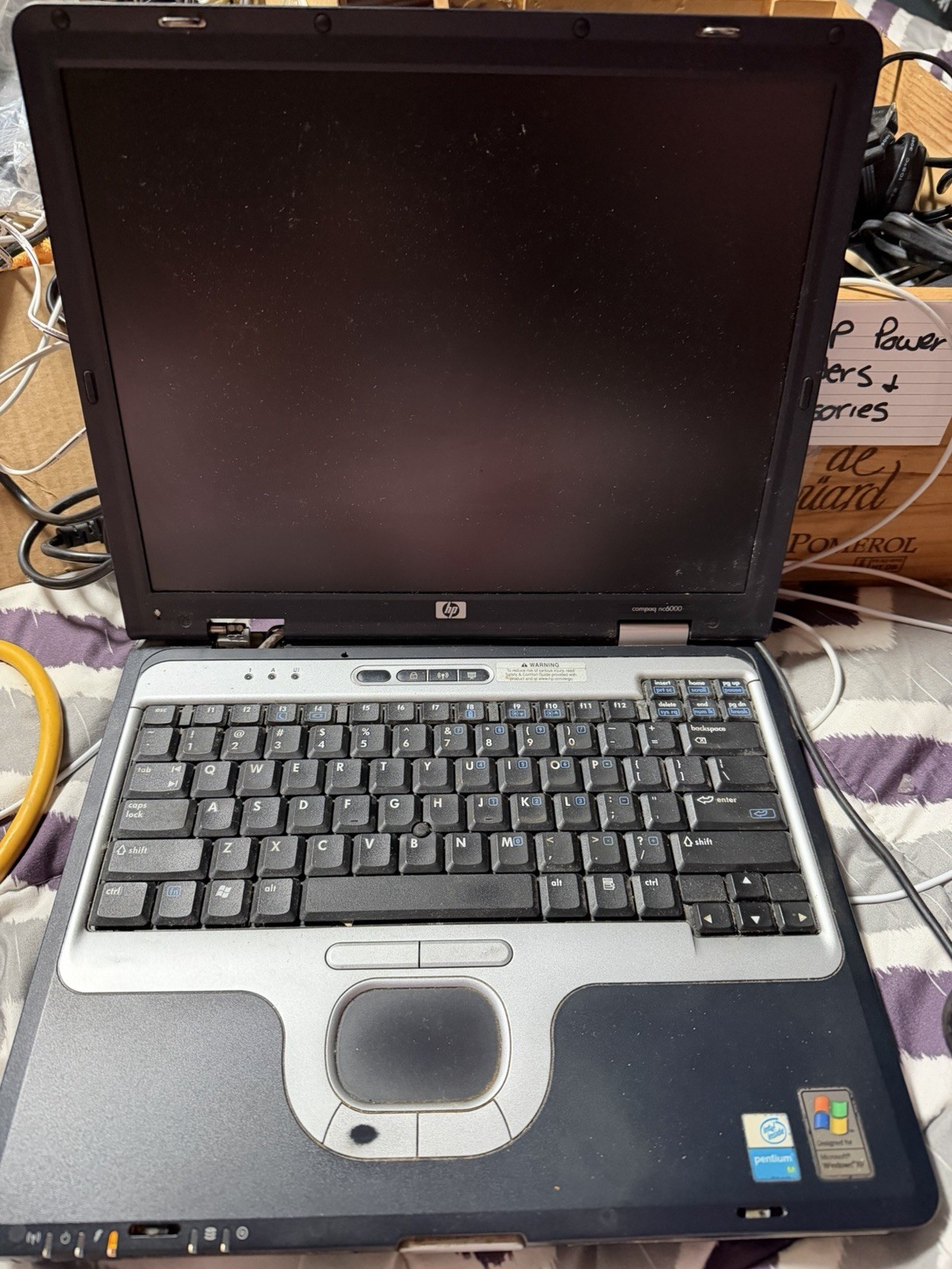 HP Compaq nc6000 Laptop For Parts Repair (read)