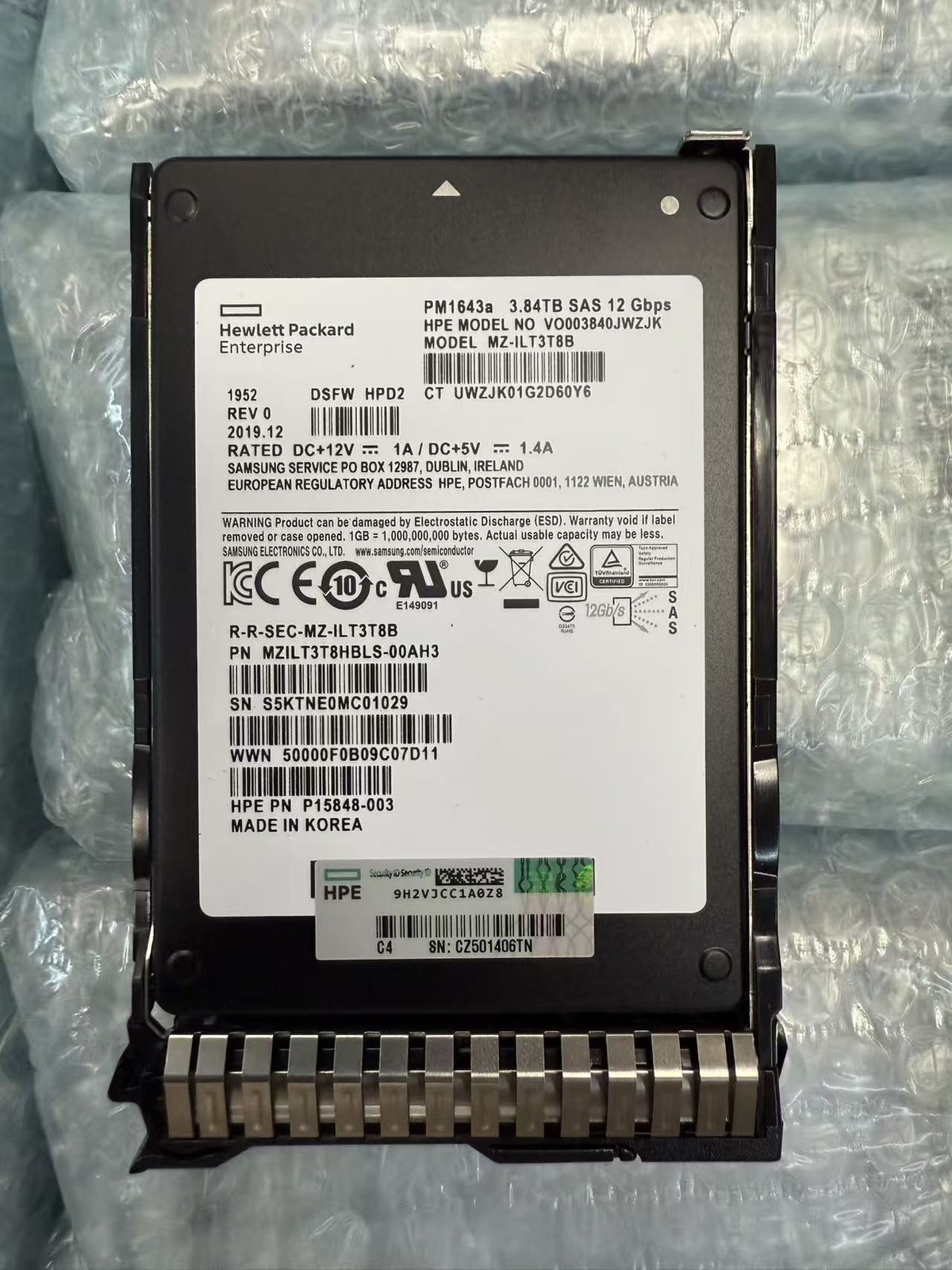 HPE MZ‑ILT3T8B PM1643a 3.84TB SAS 12Gbps 2.5" SFF SSD P15848‑003 P19907-B21