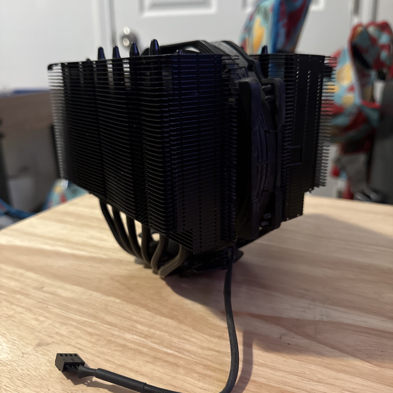 Noctua NH-D15 chromax.black Dual-Tower CPU Cooler NF-A15 PWM Fan AM5 AM4