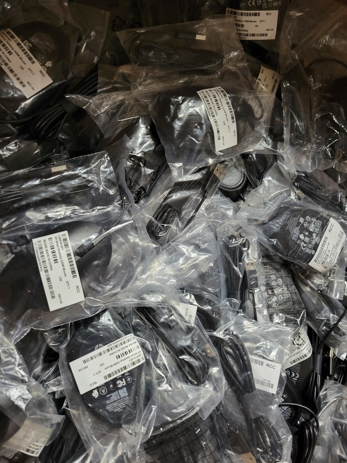 LOT of 25 BRAND NEW HP 320M USB OPTICAL MOUSE (L96910-001 L95713-001 HSA-D005M)