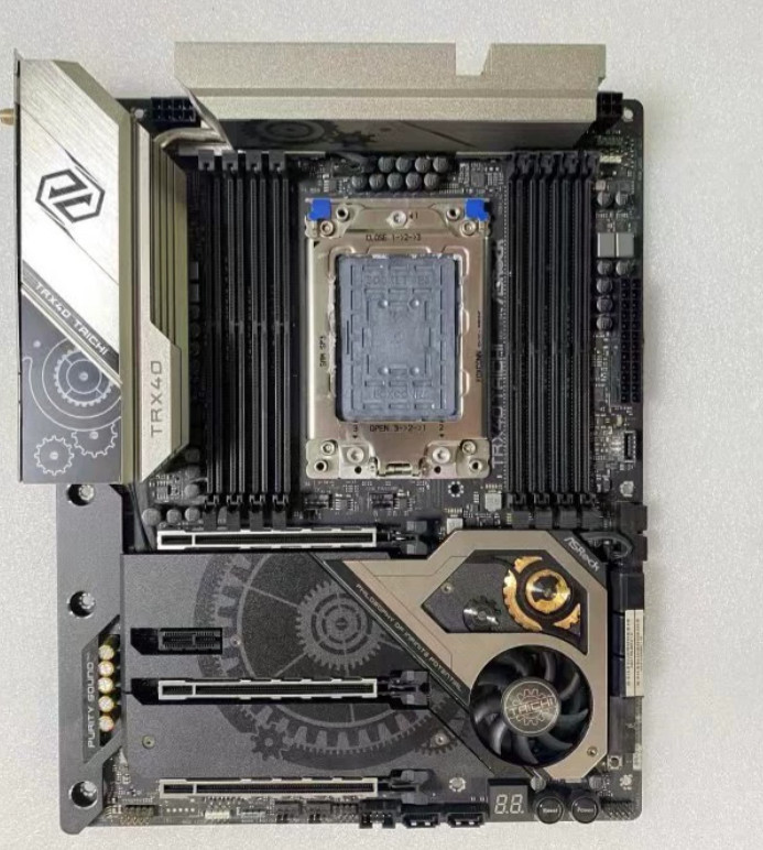 ASRock TRX40 TAICHI sTRX4 AMD TRX40 SATA 6Gb/sASRock DDR4 ATX Motherboard