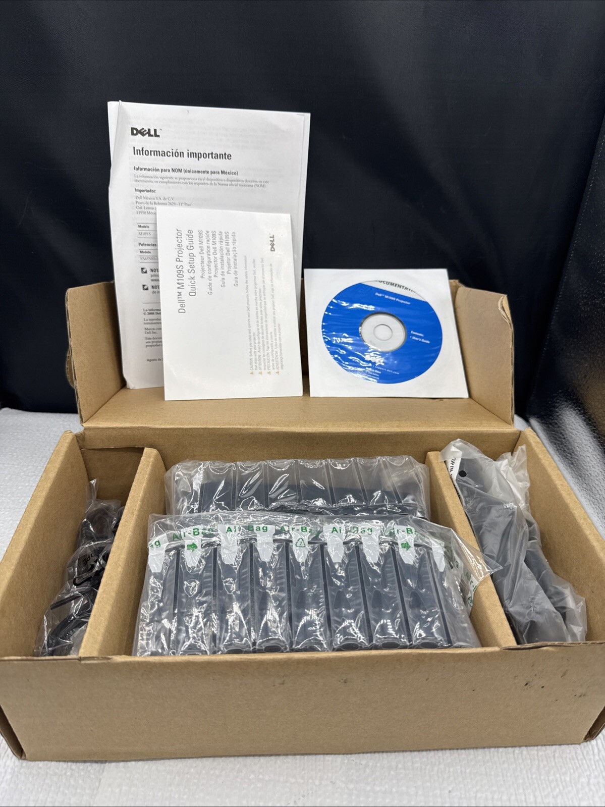 Genuine Original OEM Dell M109S DLP Portable Projector with Cords NEW OPEN BOX