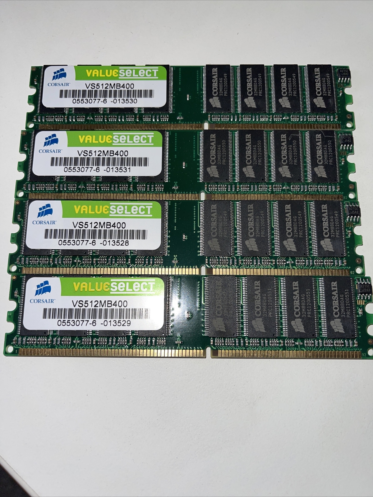 Corsair 2 GB (4 x 512 MB) PC-3200 (DDR-400) DIMM 400 MHz PC-3200 DDR Memory