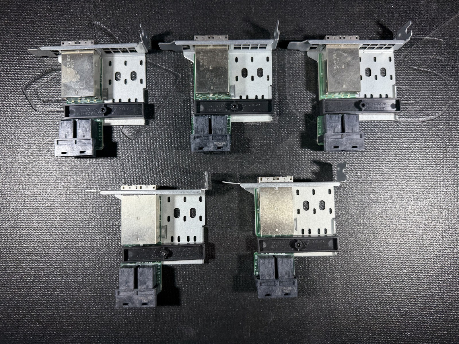 Supermicro AOM-SAS3-8I8E-LP SAS3 12Gb/s Internal to External Adapter 2x SFF-8644