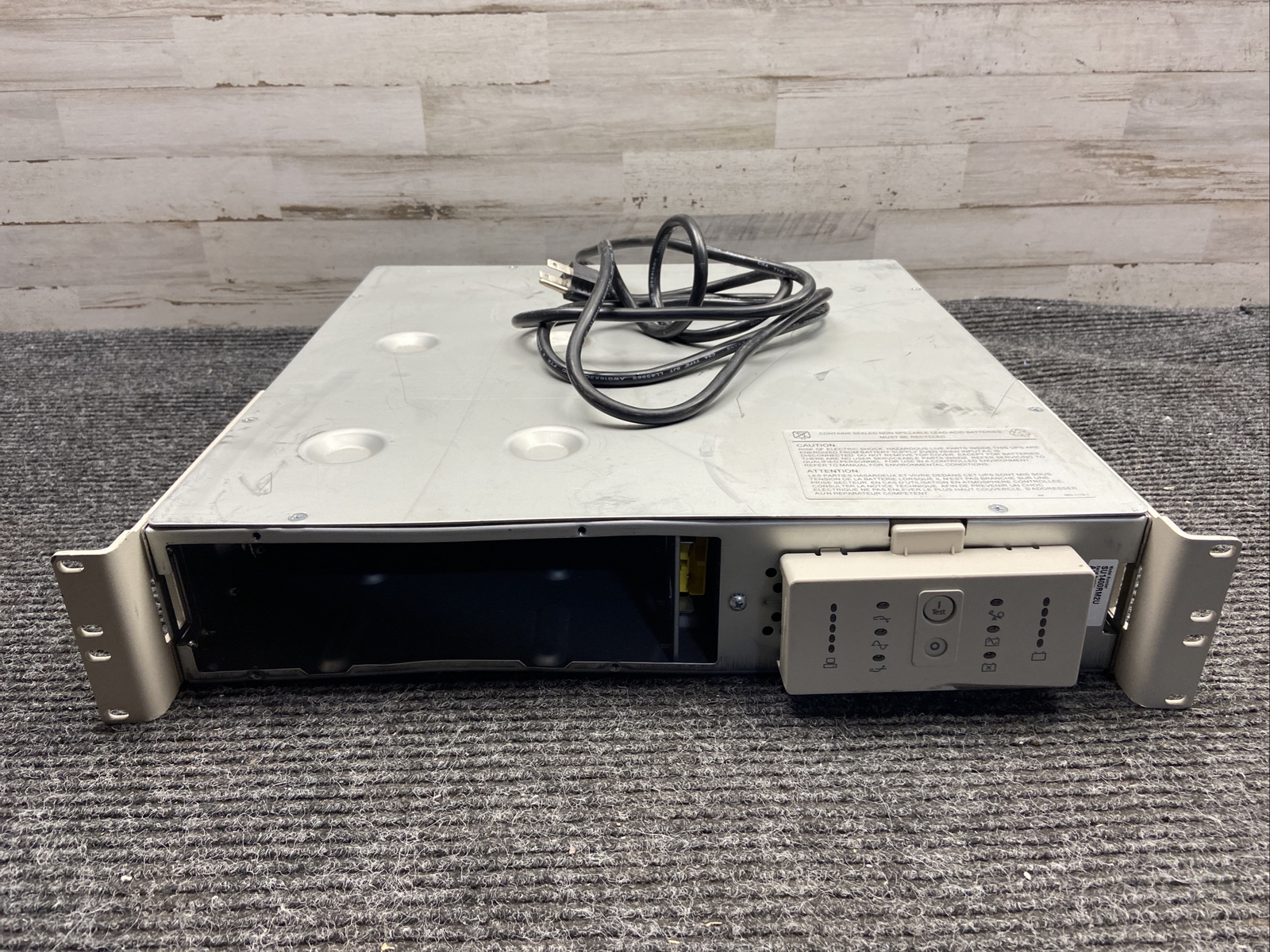 For Parts APC | SU1400RM2U | Smart-UPS 1400VA 120V No Batteries