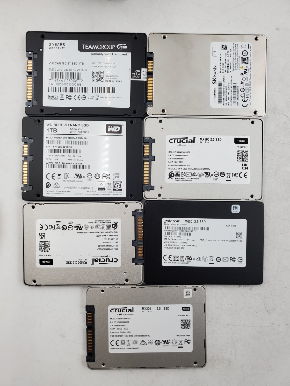 LOT OF 7  ||  1TB  MIX BRAND INTERNAL SSD SOLID STATE DRIVE (SSD363)