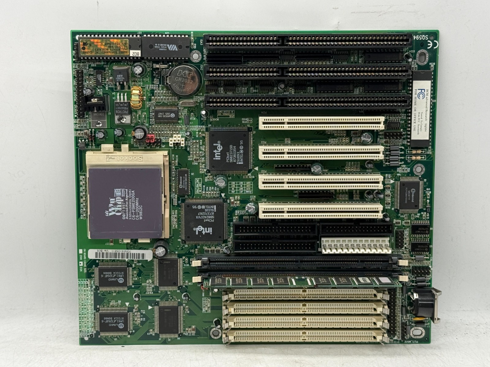 Vintage Baby AT BCM  SQ594 Socket 7 WinChip PSME200GA 32MB RAM