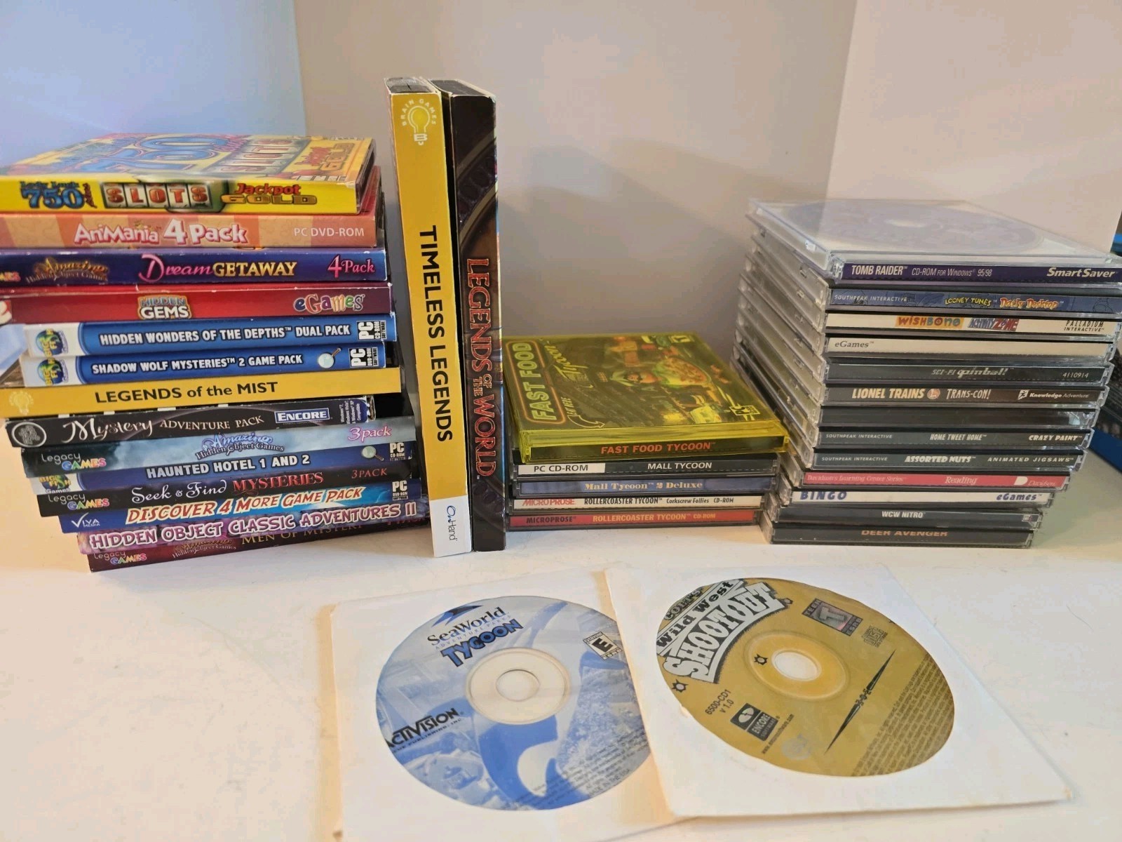 VTG PC Games Lot of 36 Computer Games CD-ROM Windows 90s Tycoon Hidden Object 