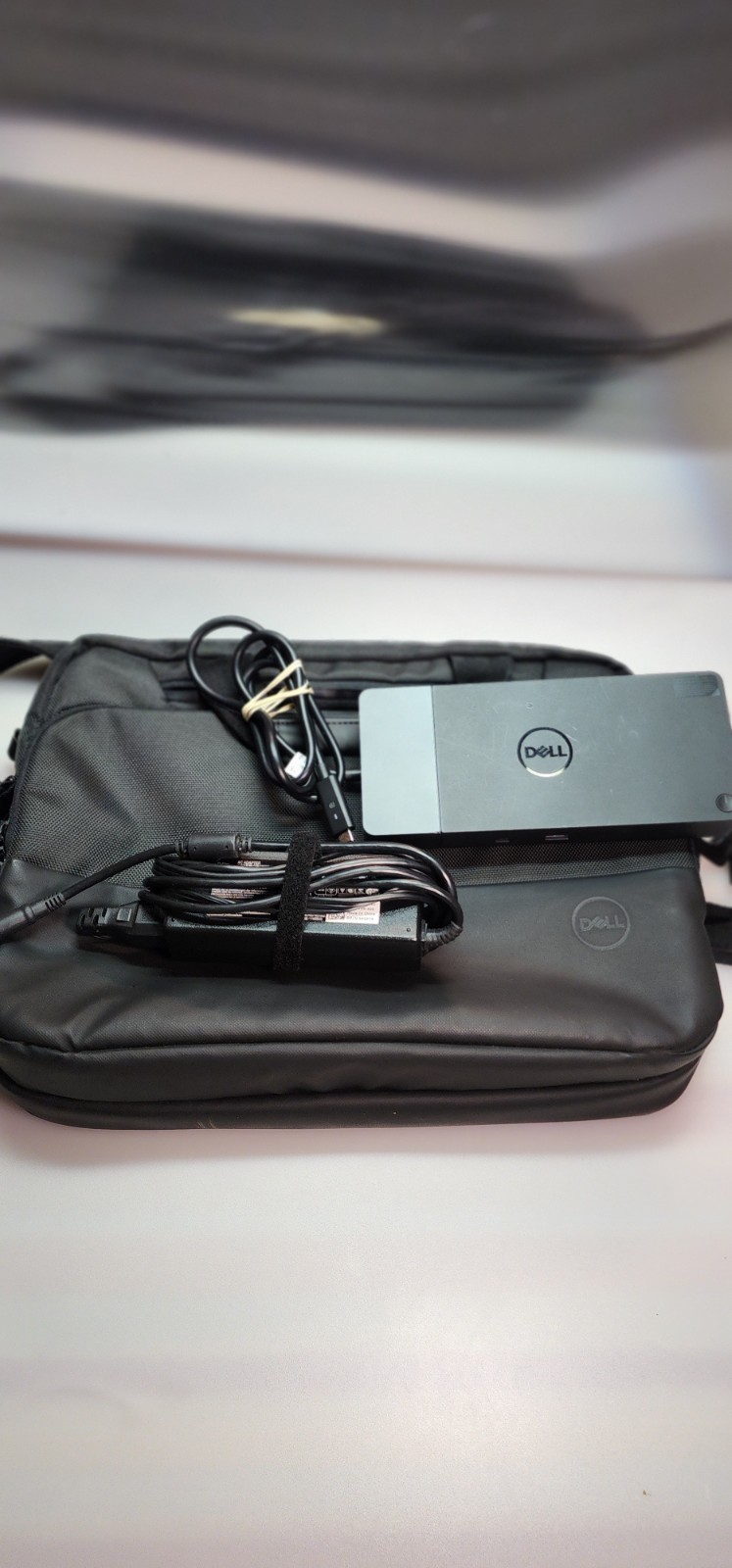 Dell WD19S Thunderbolt Docking Station. Good Condition, Tested. See Picture
